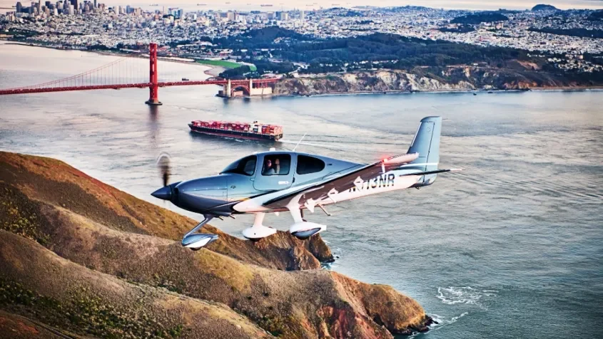 cirrus sr g7
