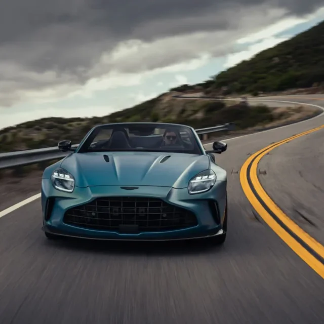 aston martin vantage roadster